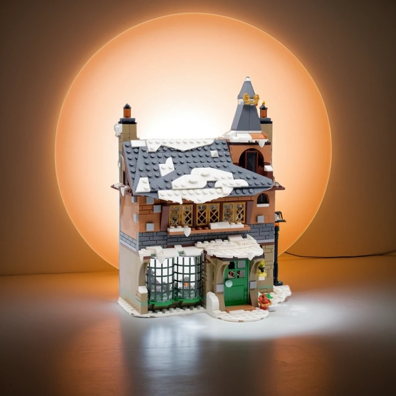 Art Craft Village - 691-delige MOC Winterdorp Oude Herberg Seizoensmodel